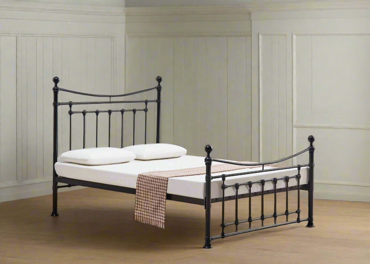 Calthorpe Bed - Black