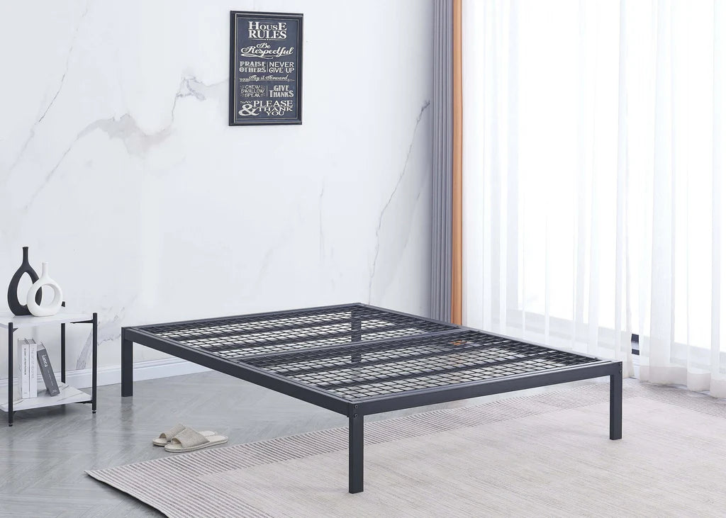 Thornham Bed - Black